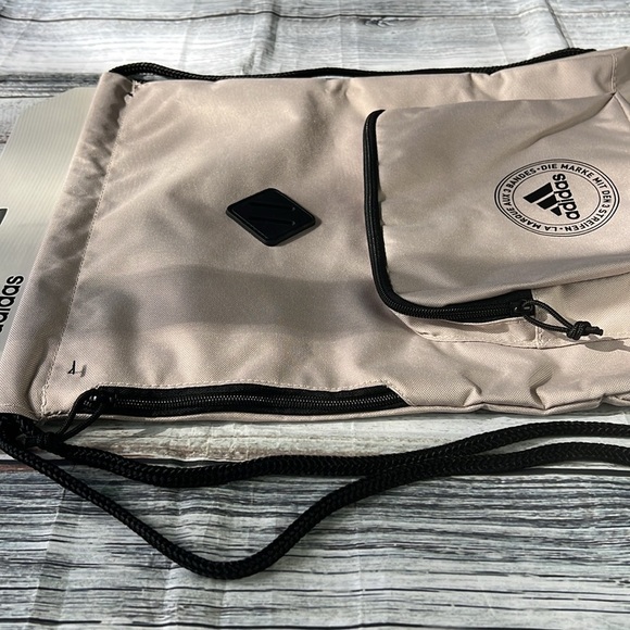 Adidas Classic 3S 2 Sackpack Wonder Beige / Black #5156943 *NEW* Backpack Gym - Picture 10 of 10